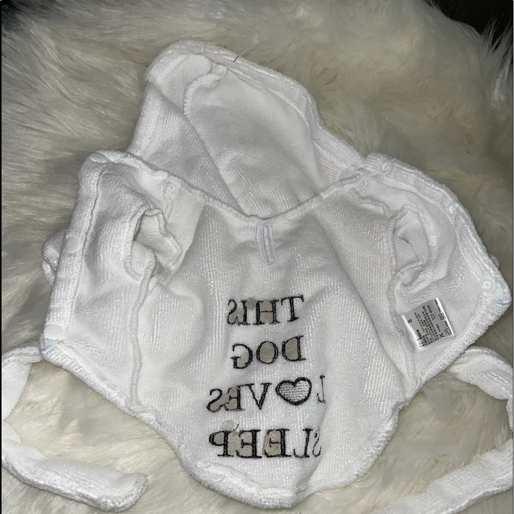 Xsmall white dog bathrobe - Picture 3 of 3